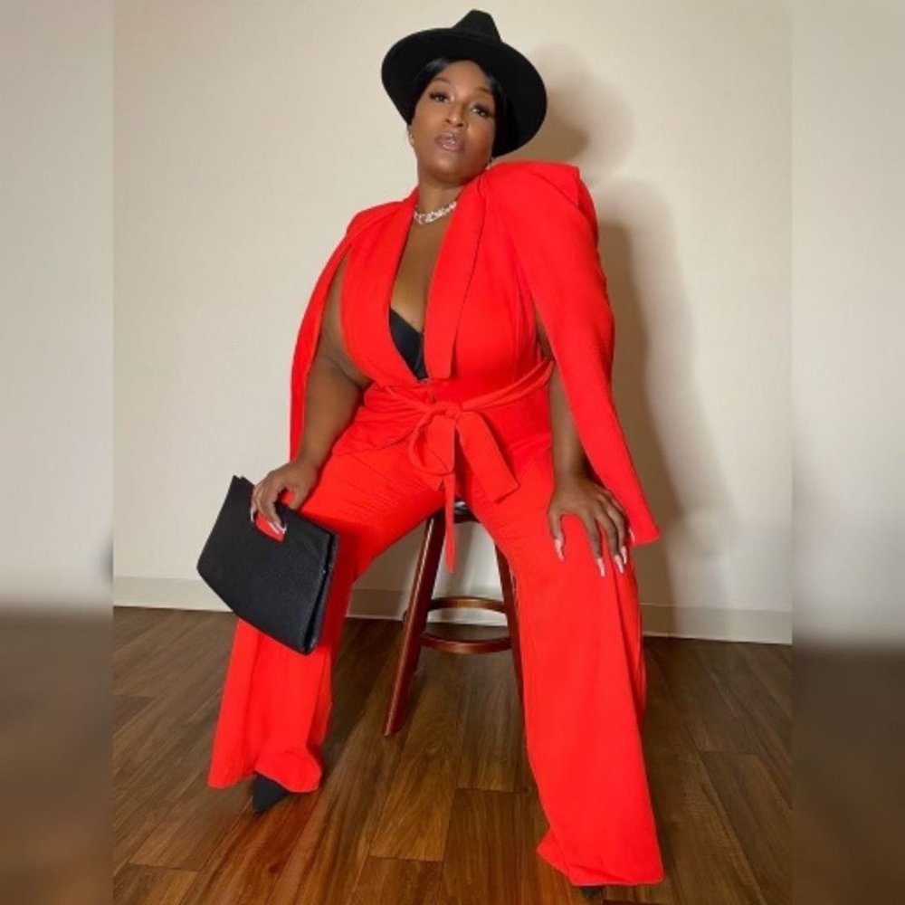 L' ATISTE- Red Caped Blazer Set